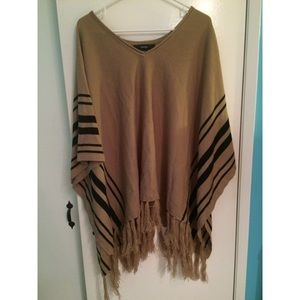 Brown/black poncho